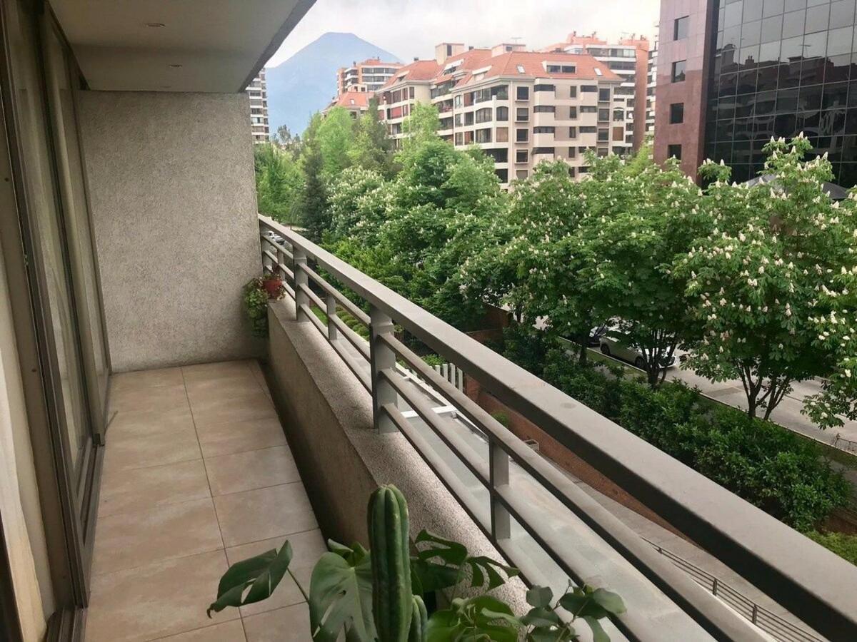 Ferienwohnung Mirando A Parque Arauco Santiago de Chile Exterior foto